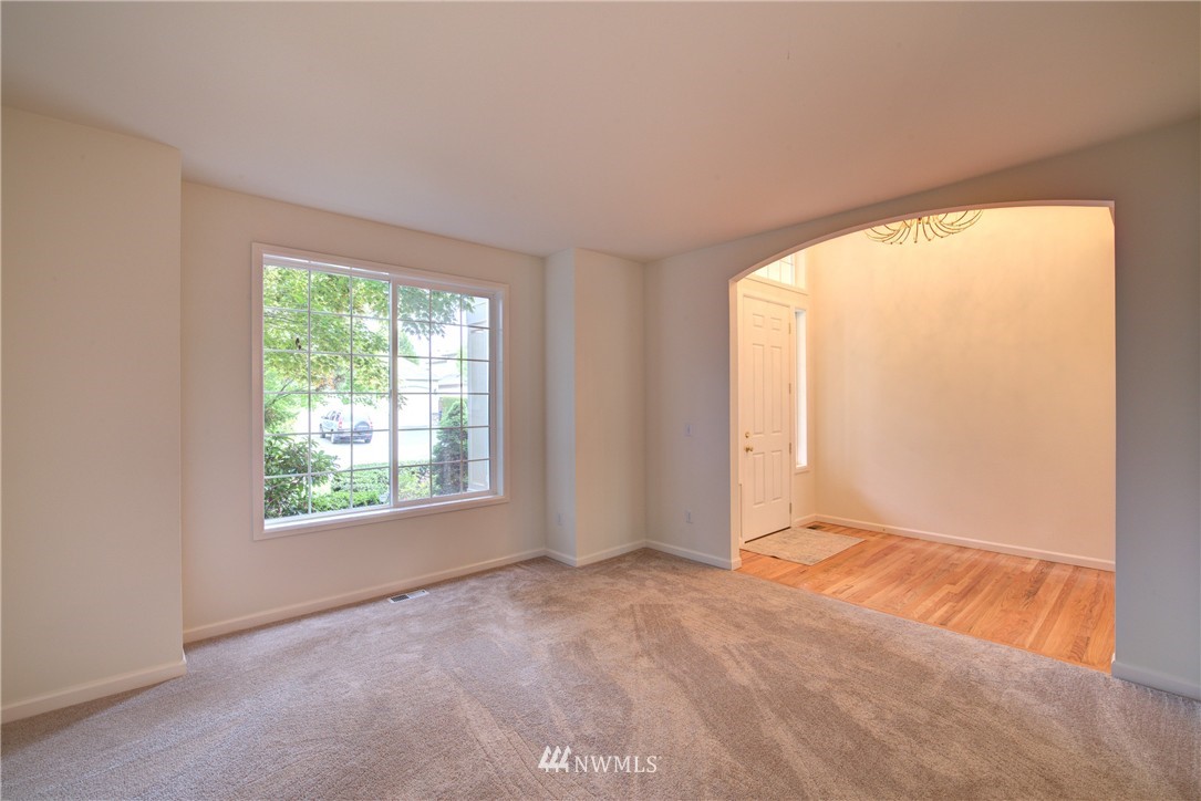3902 209th Place Southeast Bothell, WA 98021 - Photo 5 of 24
