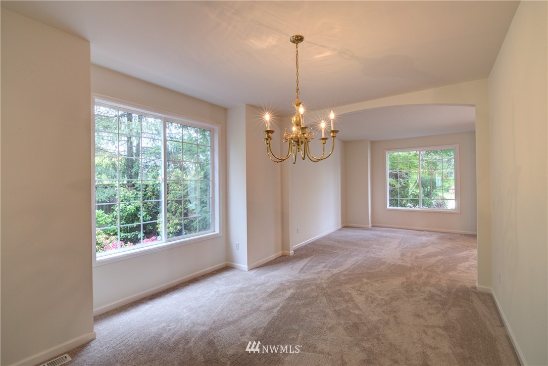 3902 209th Place Southeast Bothell, WA 98021 - Photo 6 of 24