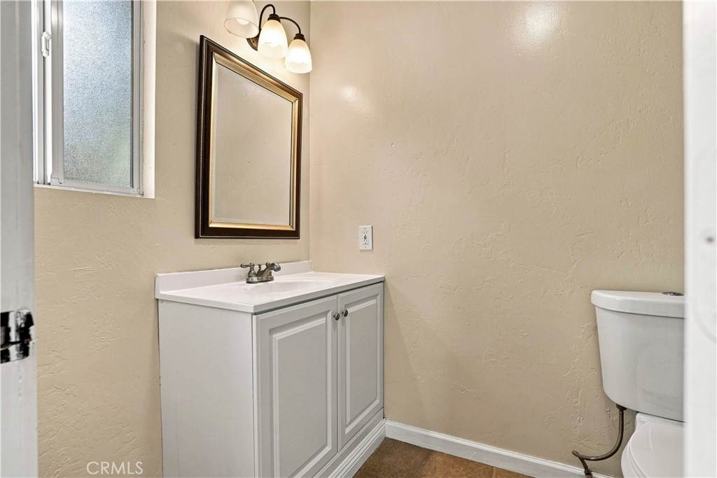 1340 East Fallbrook Street Fallbrook, CA 92028 - Photo 12 of 23 Gallery Image 12