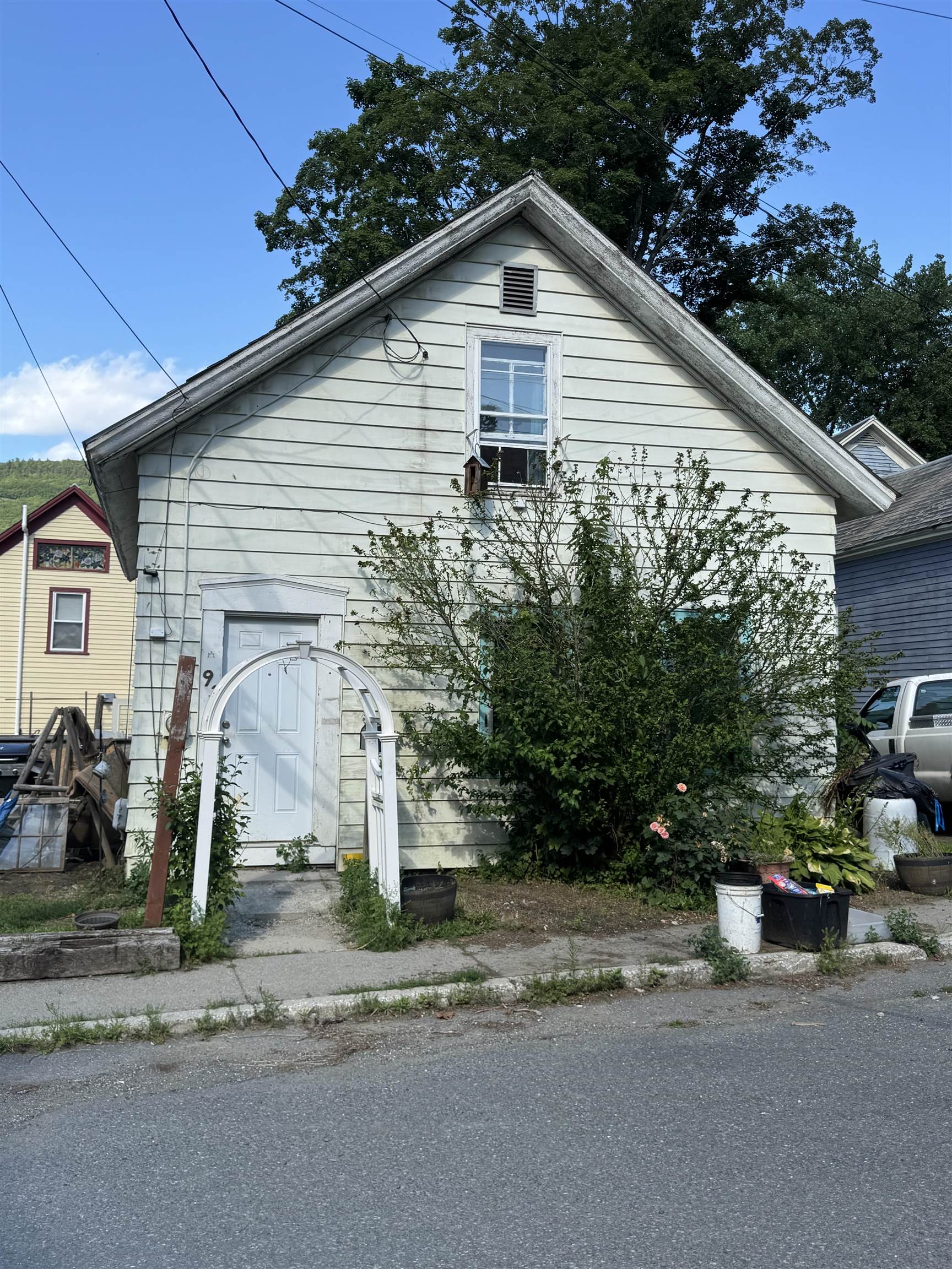 93 Clark Street Brattleboro, VT 05301 - Photo 2 of 2