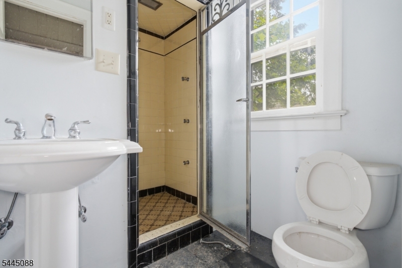474 Cooper Street Woodbury, NJ 08096 - Photo 21 of 39