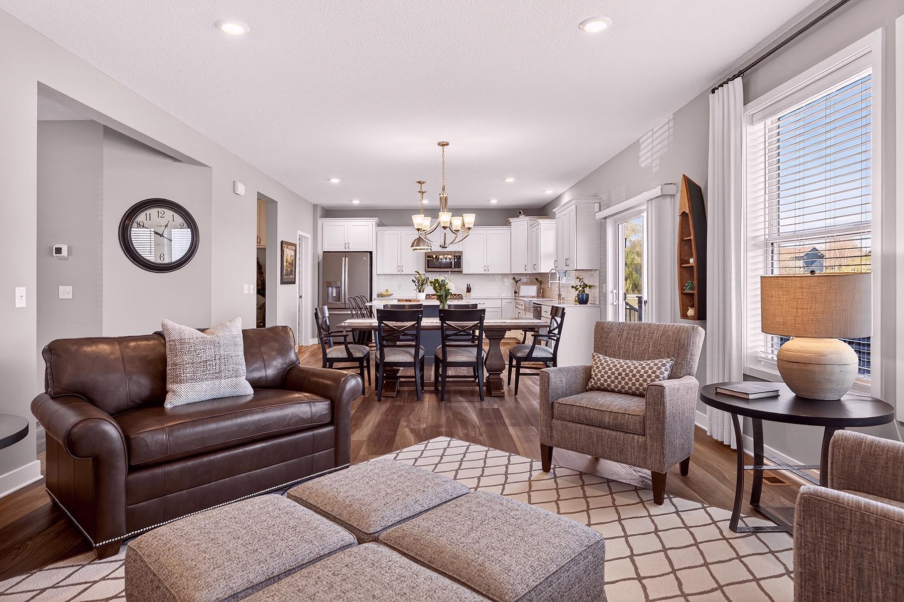 7253 Rogers Court Chanhassen, MN 55317 - Photo 13 of 52