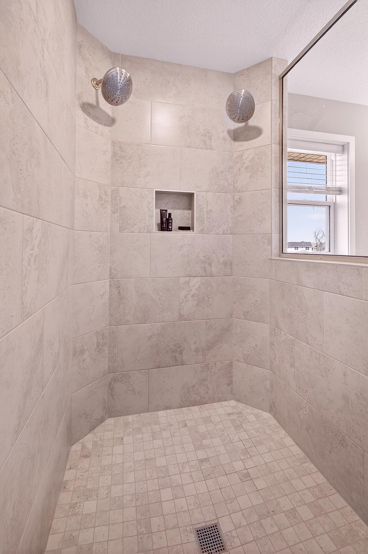 7253 Rogers Court Chanhassen, MN 55317 - Photo 29 of 52