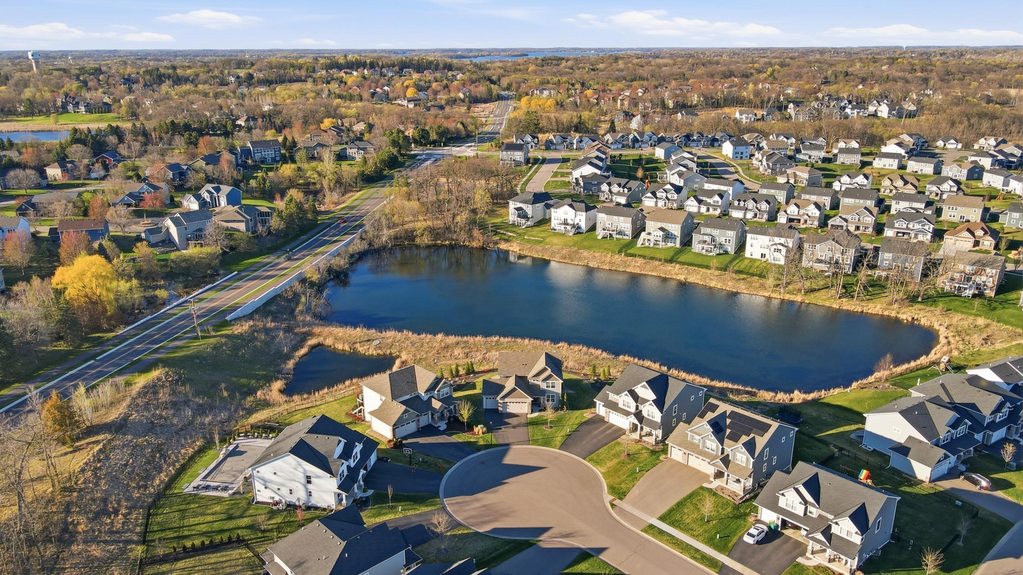 7253 Rogers Court Chanhassen, MN 55317 - Photo 6 of 52