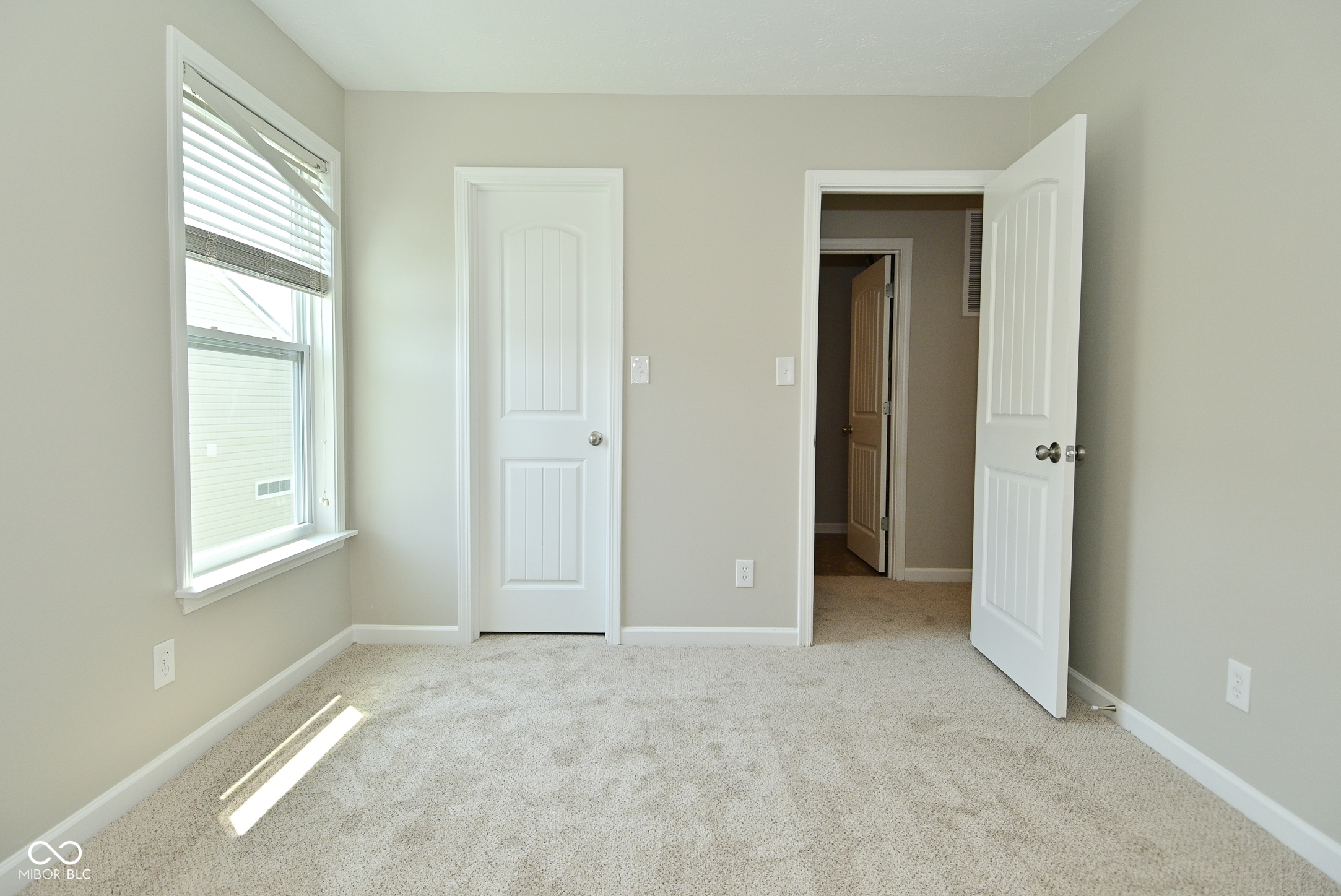 8354 Fieldfare Way Indianapolis, IN 46237 - Photo 20 of 34