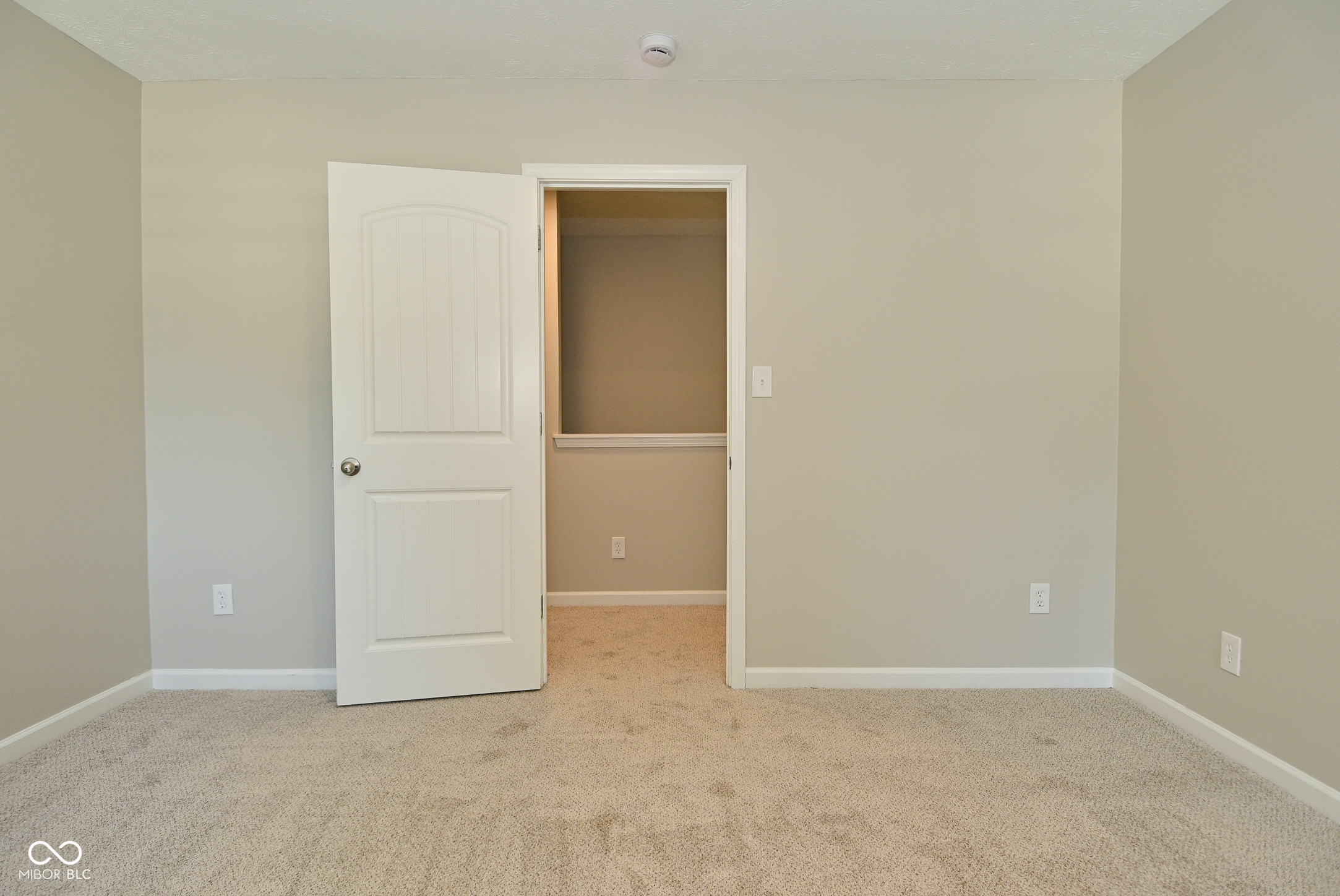 8354 Fieldfare Way Indianapolis, IN 46237 - Photo 22 of 34