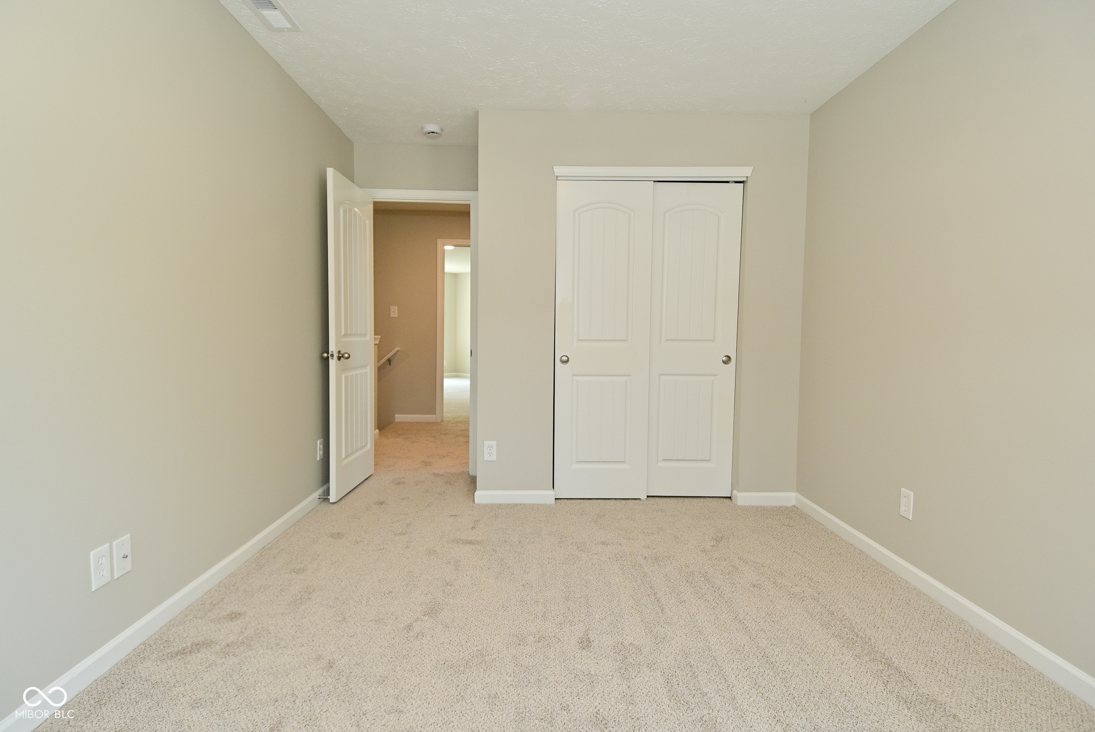 8354 Fieldfare Way Indianapolis, IN 46237 - Photo 24 of 34