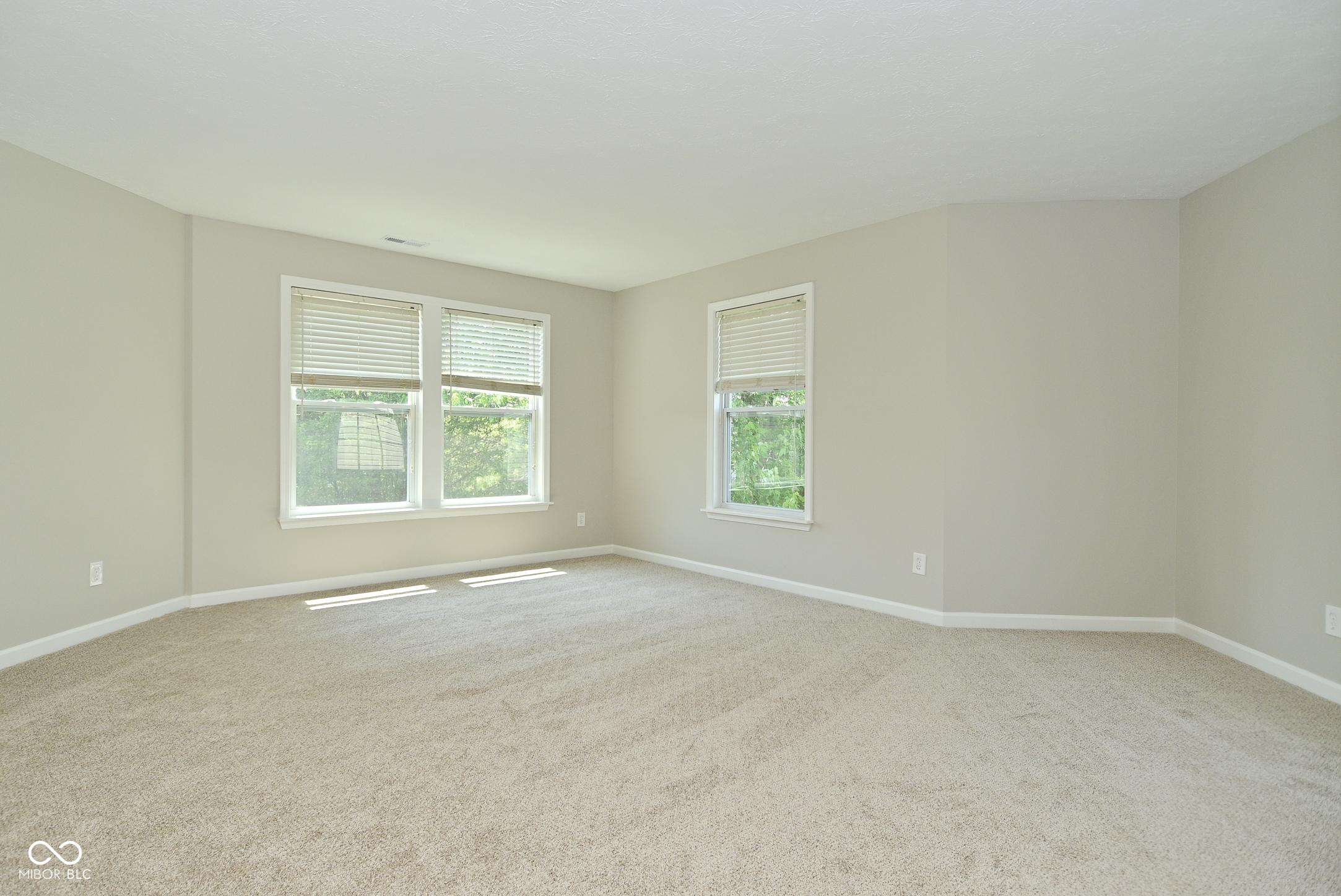 8354 Fieldfare Way Indianapolis, IN 46237 - Photo 26 of 34