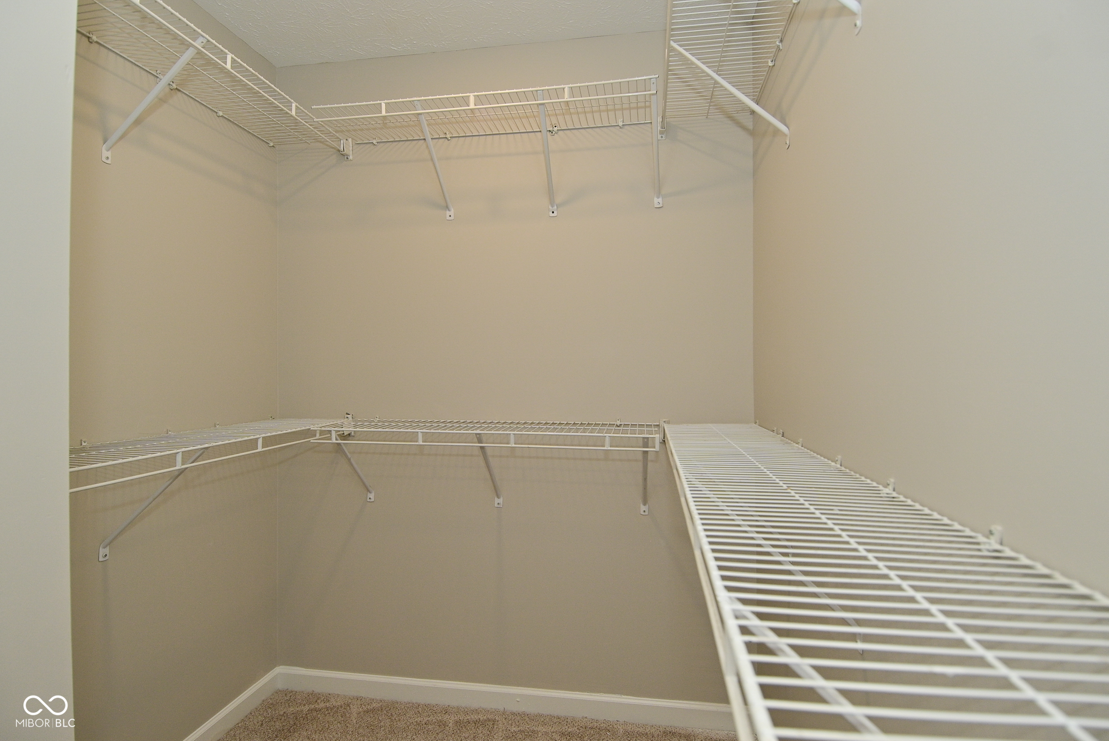 8354 Fieldfare Way Indianapolis, IN 46237 - Photo 30 of 34