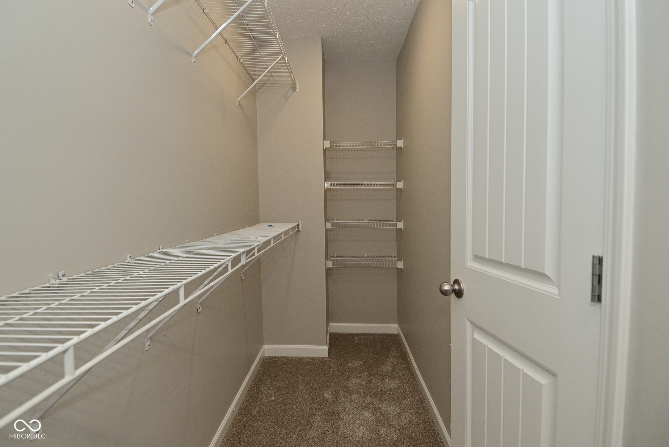 8354 Fieldfare Way Indianapolis, IN 46237 - Photo 31 of 34