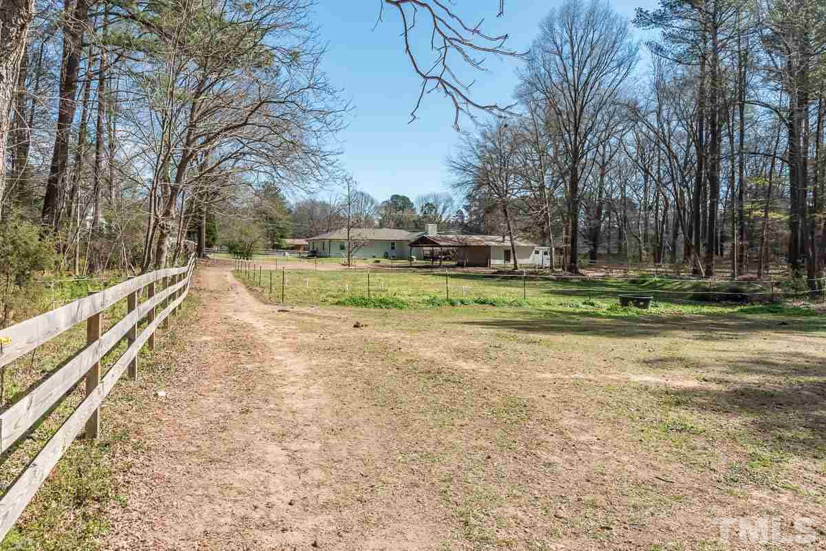 5304 Kerley Road Durham, NC 27705 - Photo 8 of 25 Gallery Image 8