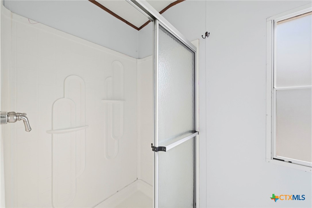 770 Private Road 3447 Kempner, TX 76539 - Photo 22 of 34 a bathroom with a shower