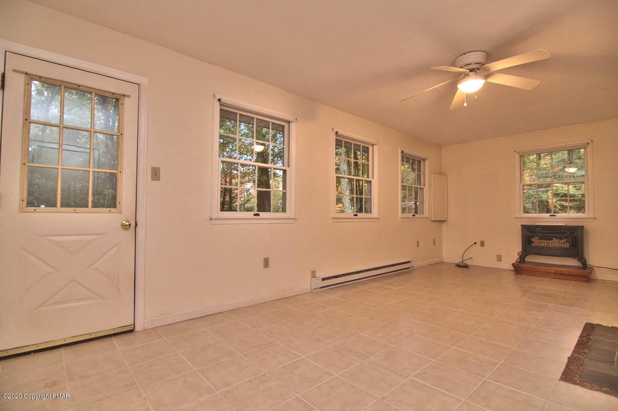 5557 Birch Road Canadensis, PA 18325 - Photo 21 of 54 Family room