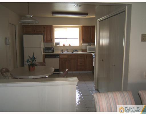 619 A Deal Road Monroe Township, NJ 08831 - Photo 6 of 10 Gallery Image 6