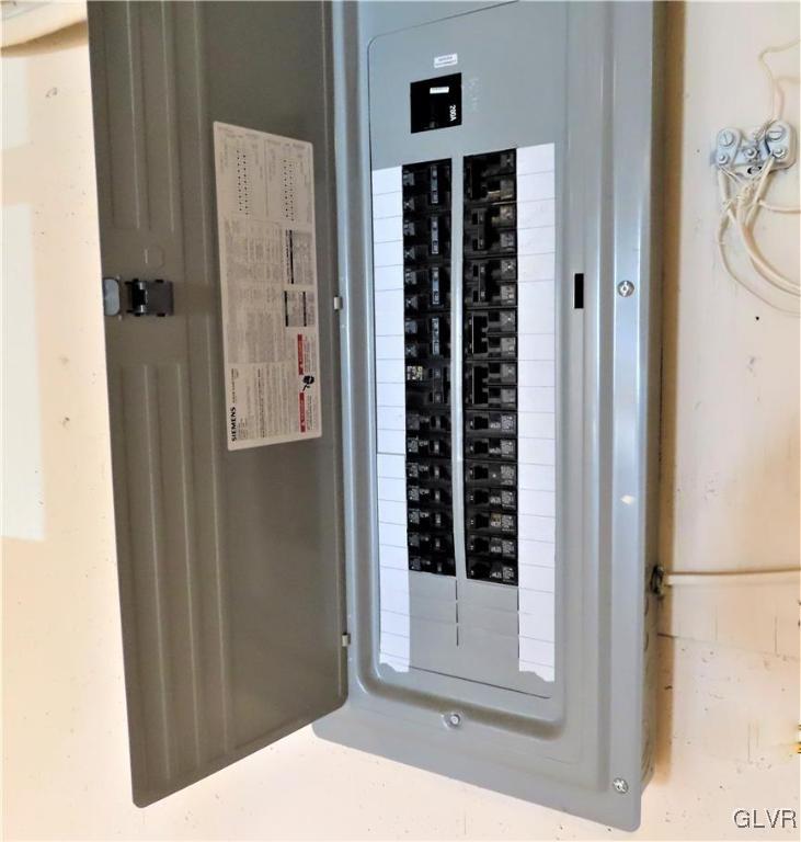 2521 Ringhoffer Road Hellertown, PA 18055 - Photo 19 of 35 Electrical service