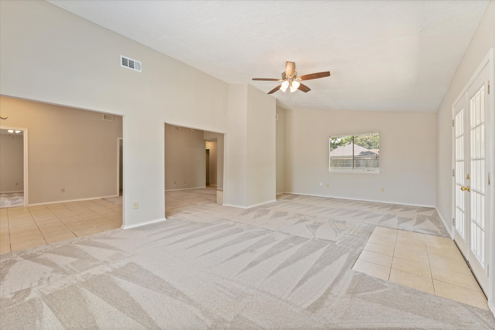 4906 Meadowfox Place Spring, TX 77389 - Photo 18 of 39 Second living area.