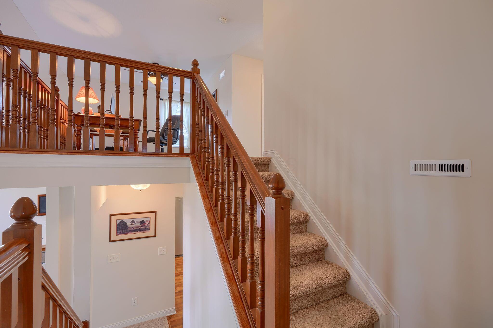7732 Maple Run Lane Powell, OH 43065 - Photo 24 of 59 Staircase