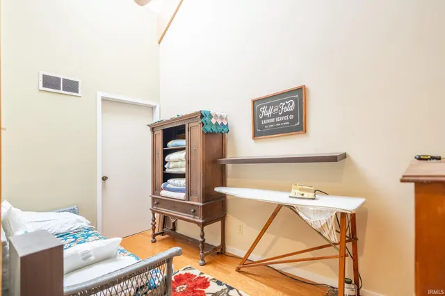 $259,900 | 9451 South Pointe Lasalles Drive, Bloomington, IN 47401