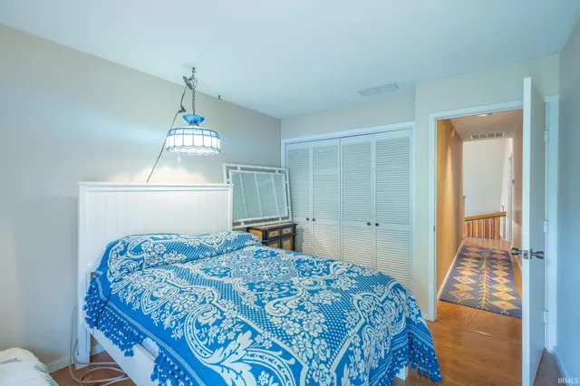 $259,900 | 9451 South Pointe Lasalles Drive, Bloomington, IN 47401