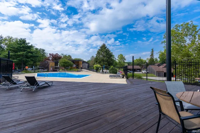 $259,900 | 9451 South Pointe Lasalles Drive, Bloomington, IN 47401