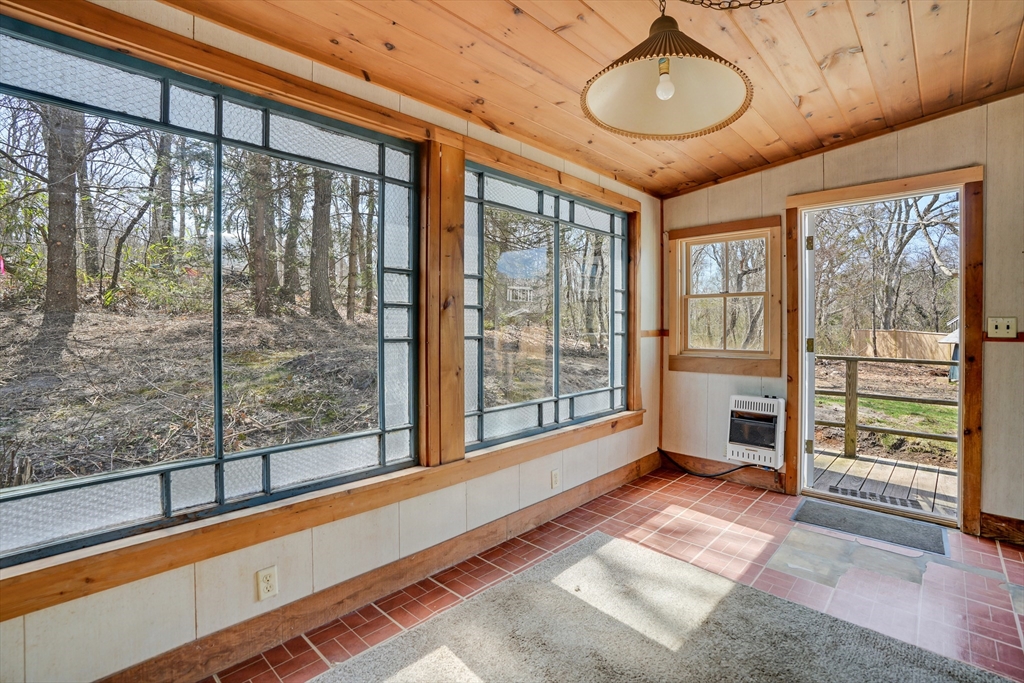 17 Mariner Road Tisbury, MA 02568 - Photo 23 of 26
