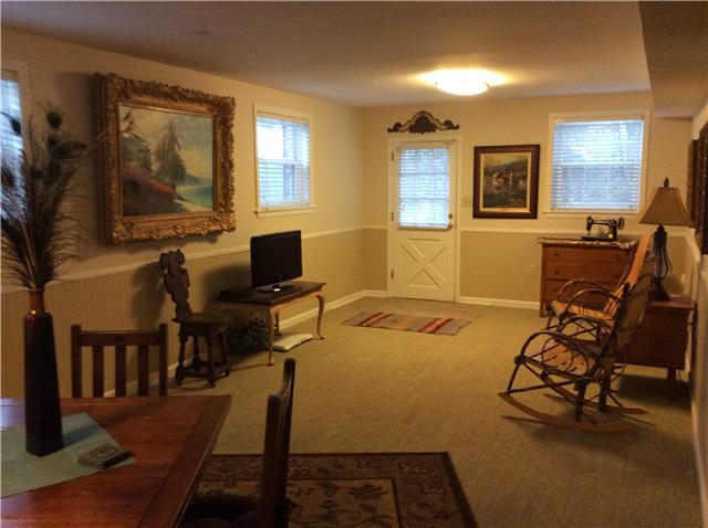 562 Natchez Bend Road Nashville, TN 37221 - Photo 15 of 20 Lower Level Living Area Bonus Room with Bedroom, Full Bath