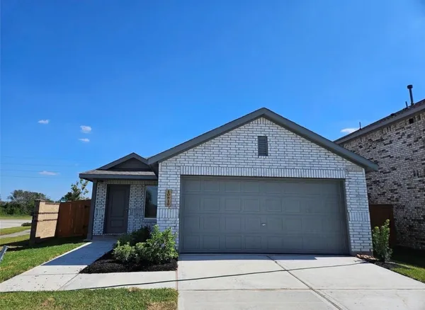 $2,200 | 12018 Noble Wood Village Drive, Magnolia, TX 77354