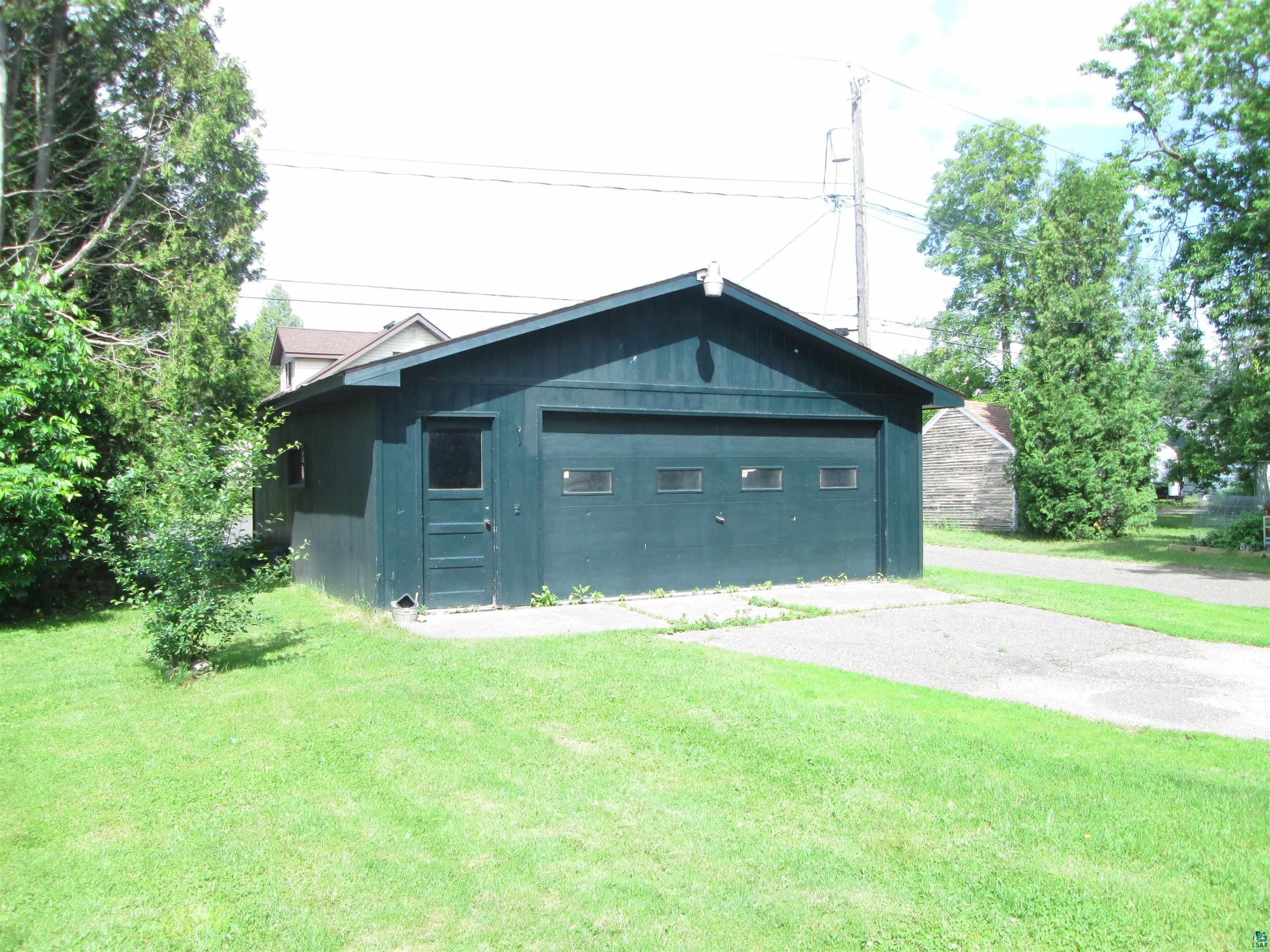 421 8th Street Cloquet, MN 55720 - Photo 11 of 25