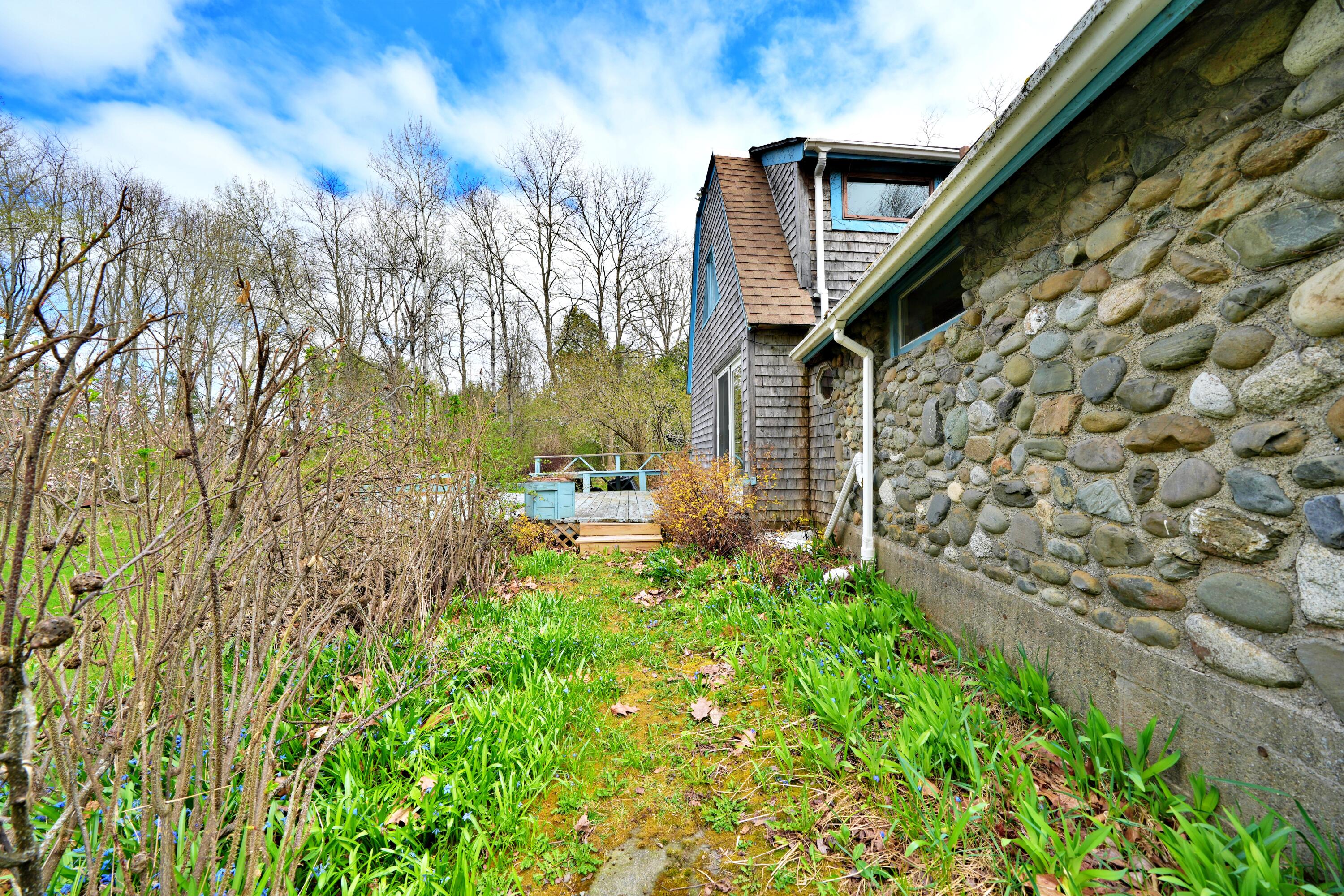 1442 State Street Bangor, ME 04401 - Photo 17 of 29 Exterior