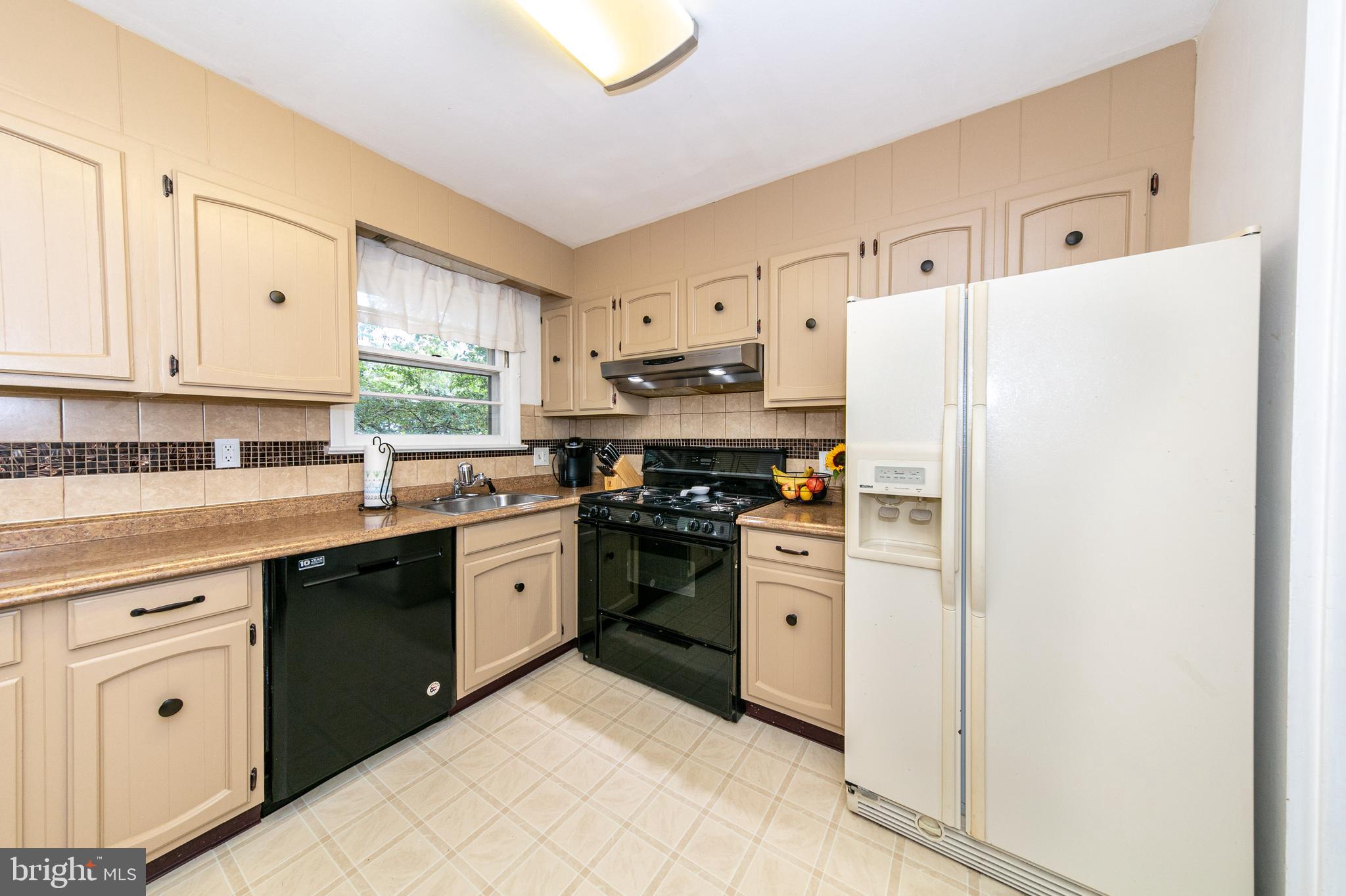 6 Lumar Road Lawrenceville, NJ 08648 - Photo 6 of 25