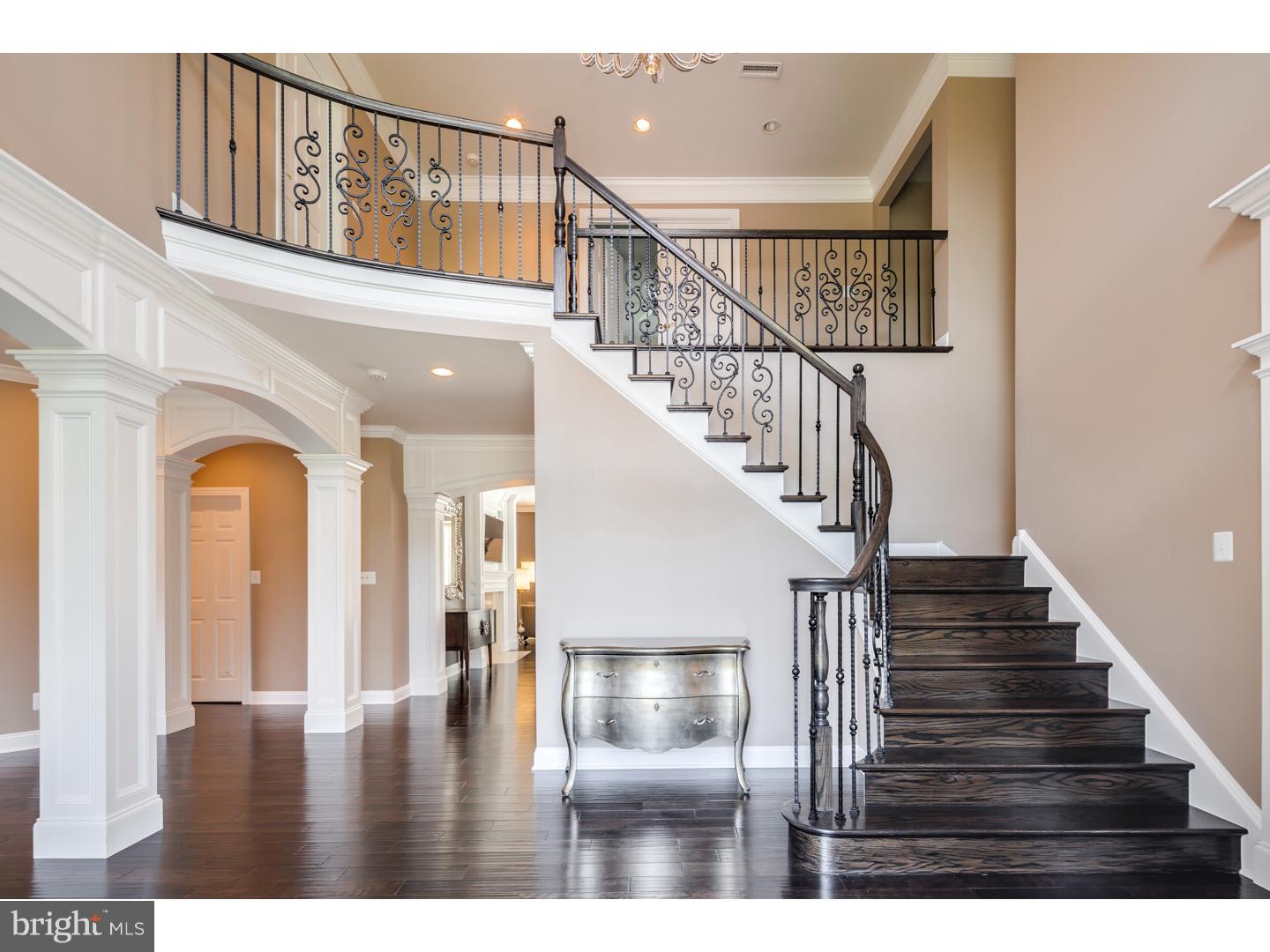 71 Bortons Road Marlton, NJ 08053 - Photo 8 of 25 Foyer