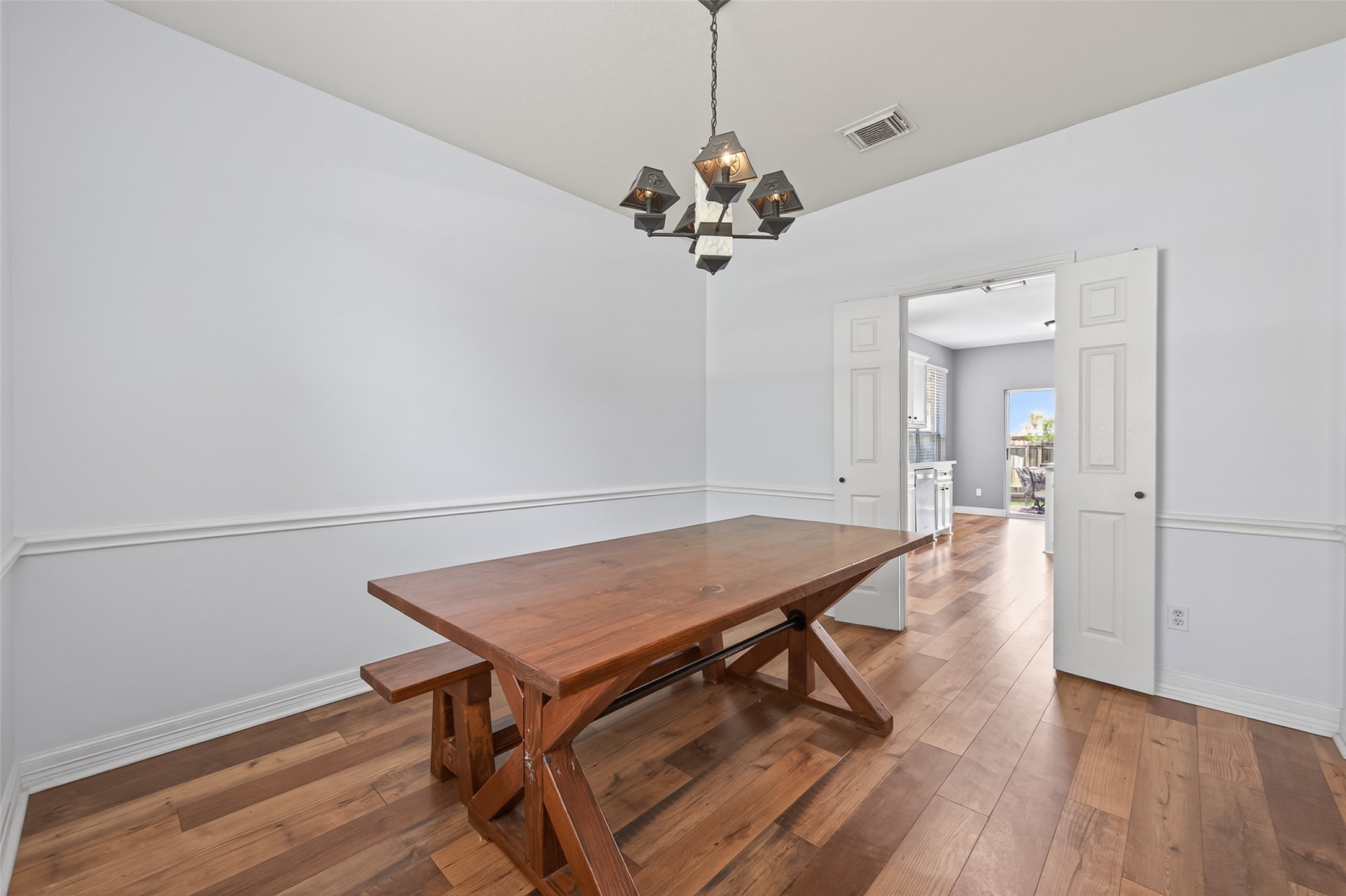 232 Doncaster Street Conroe, TX 77303 - Photo 9 of 46