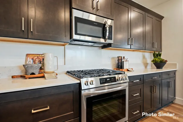 $487,900 | 1748 North Big Star Avenue, Eagle, ID 83616