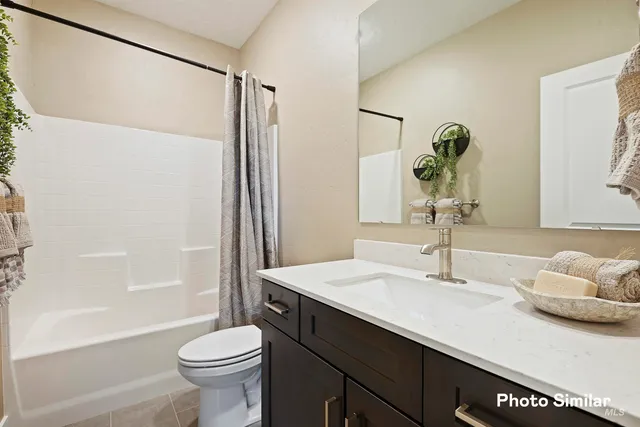 $487,900 | 1748 North Big Star Avenue, Eagle, ID 83616