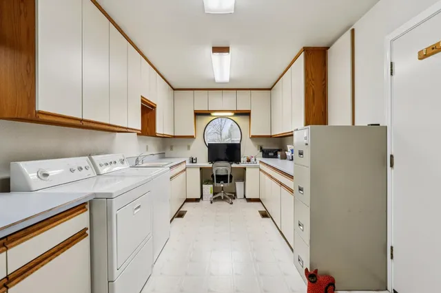 $849,900 | 4216 Corona Way, Sacramento, CA 95864