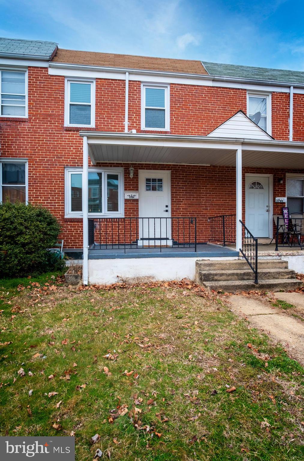 3704 Greenvale Road Baltimore, MD 21229 - Photo 1 of 17
