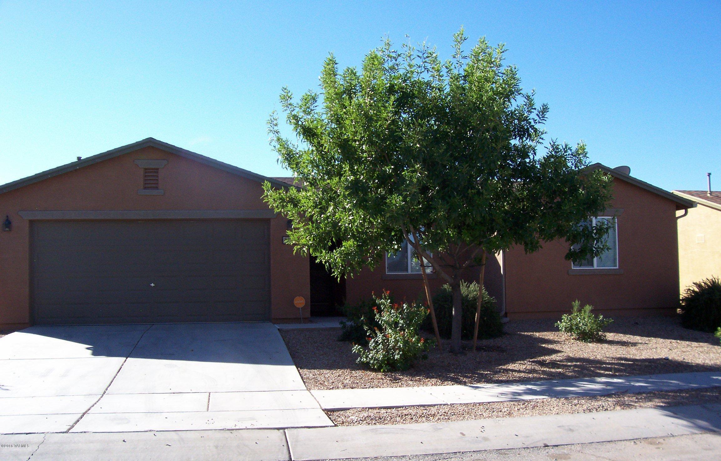 8345 West Razorbill Drive Tucson, AZ 85757 - Photo 1 of 17