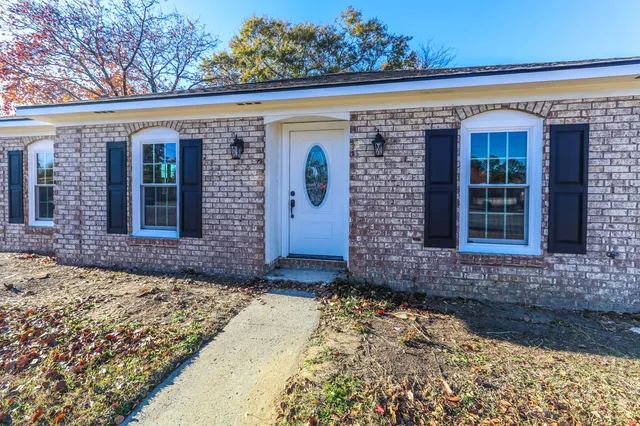 $2,200 | 302 North Belair Road, Evans, GA 30809