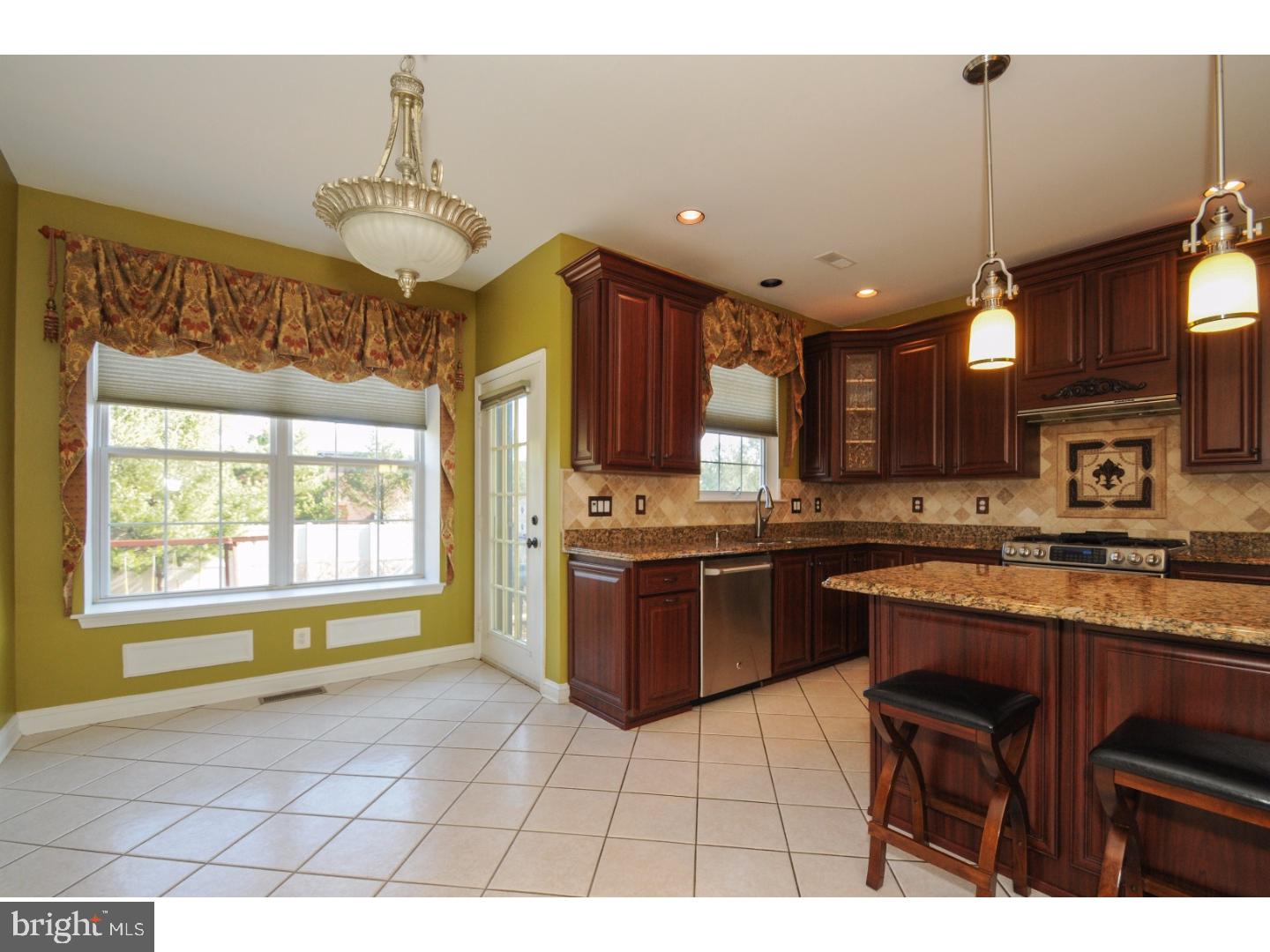 5 Stratton Lane Sewell, NJ 08080 - Photo 6 of 24 Kitchen