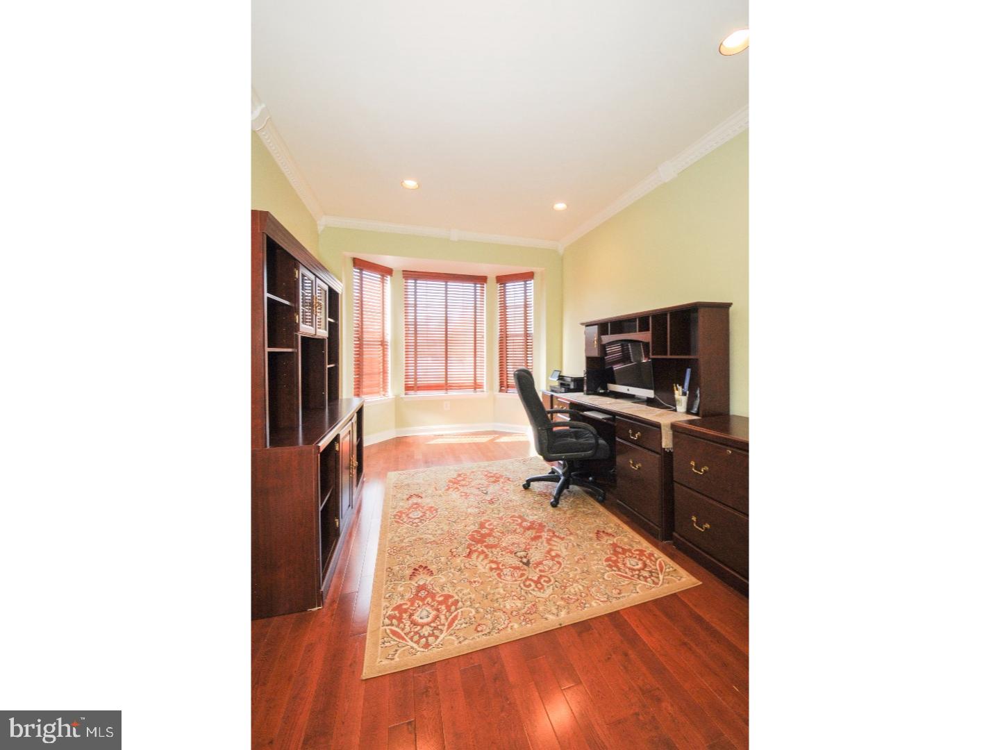 5 Stratton Lane Sewell, NJ 08080 - Photo 8 of 24 Office / Study