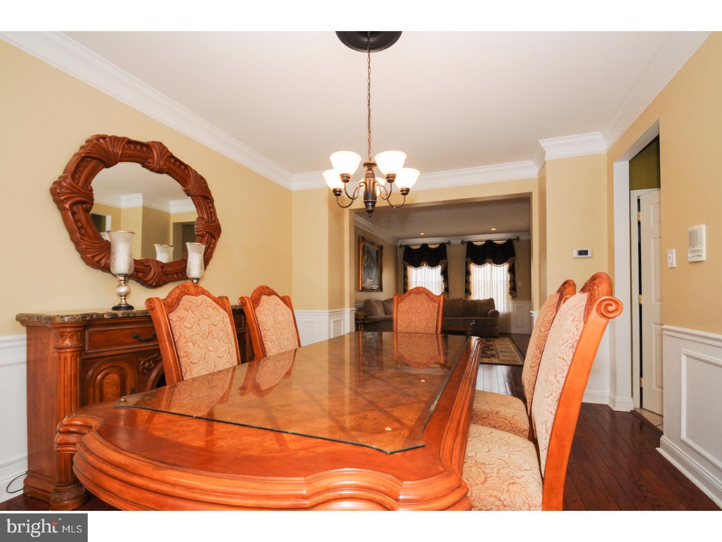5 Stratton Lane Sewell, NJ 08080 - Photo 10 of 24 Dining Room