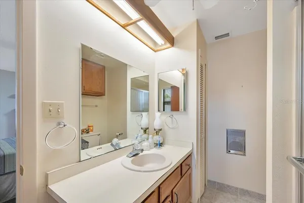 $259,900 | 711 Frederick Avenue, Dundee, FL 33838