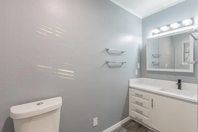 $549,999 | 1061 Carnagie Road, Poolville, TX 76487