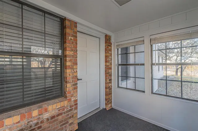 $549,999 | 1061 Carnagie Road, Poolville, TX 76487