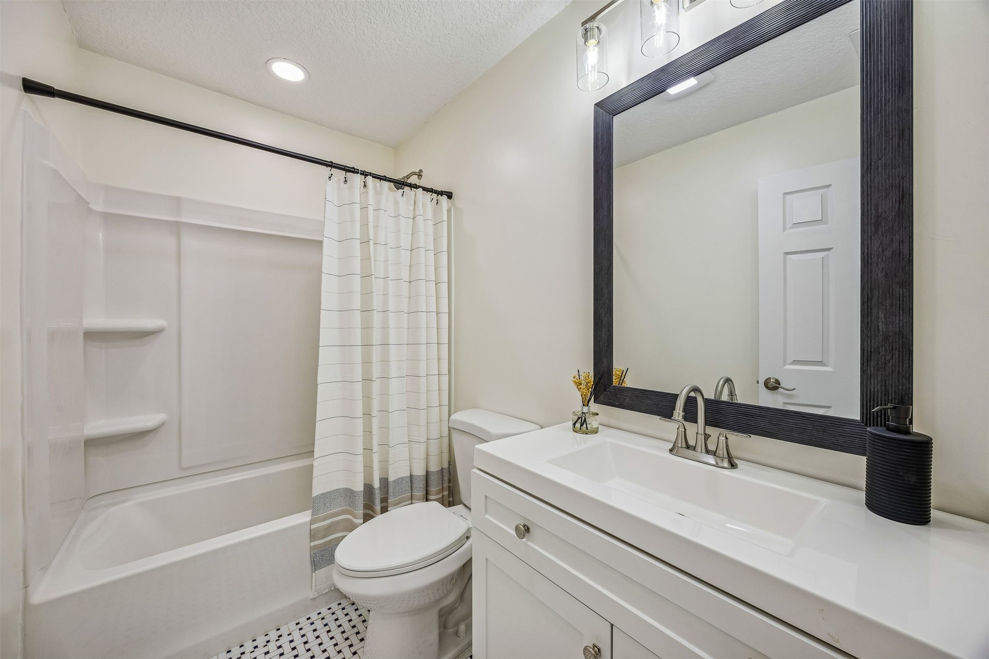 16684 Oak Hill Road Hilliard, FL 32046 - Photo 18 of 35