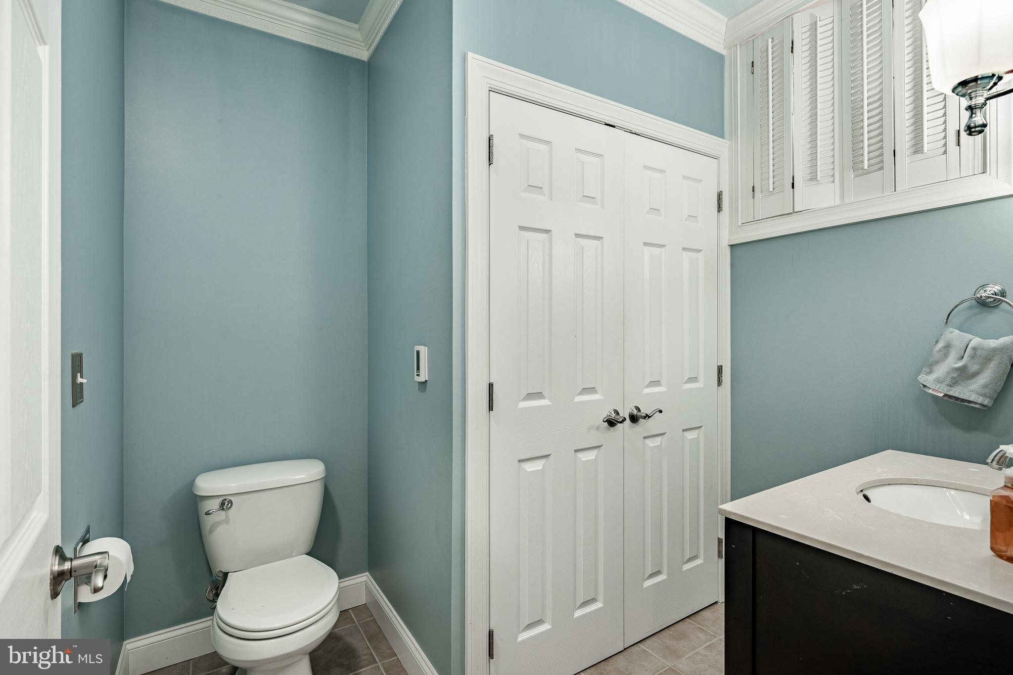 400 Indian Run Road Avondale, PA 19311 - Photo 44 of 56 Half Bath