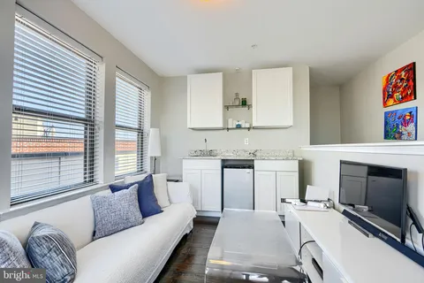 $675,000 | 1313 Benjamin Street, Baltimore, MD 21230