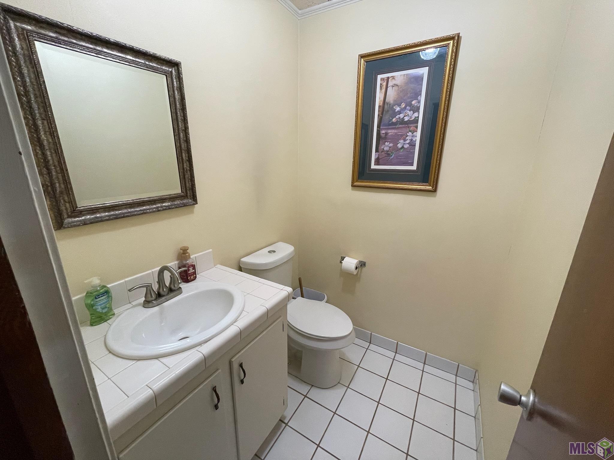 103 North Millet Avenue Gramercy, LA 70052 - Photo 13 of 18 Half Bathroom