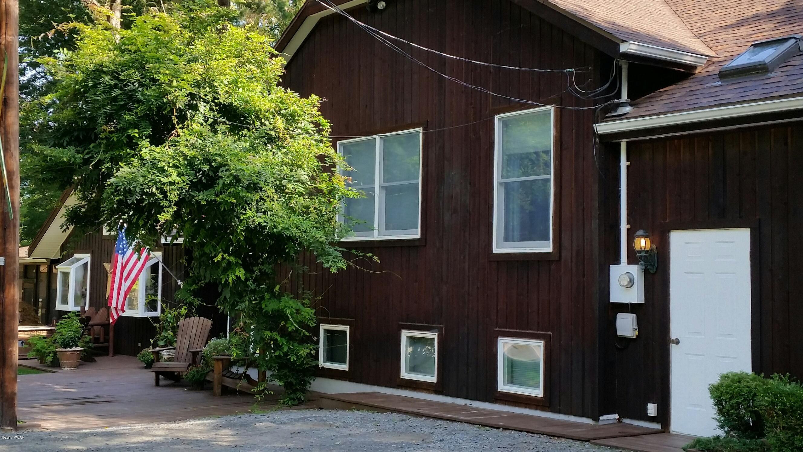 125 Terrace Road Tafton, PA 18464 - Photo 10 of 41 FRONT