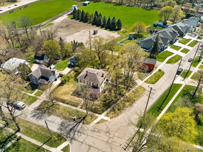 403 Lake Street Howell, MI 48843 - Photo 58 of 71